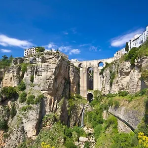 https://apartamentos-esencia.es-andalucia.com